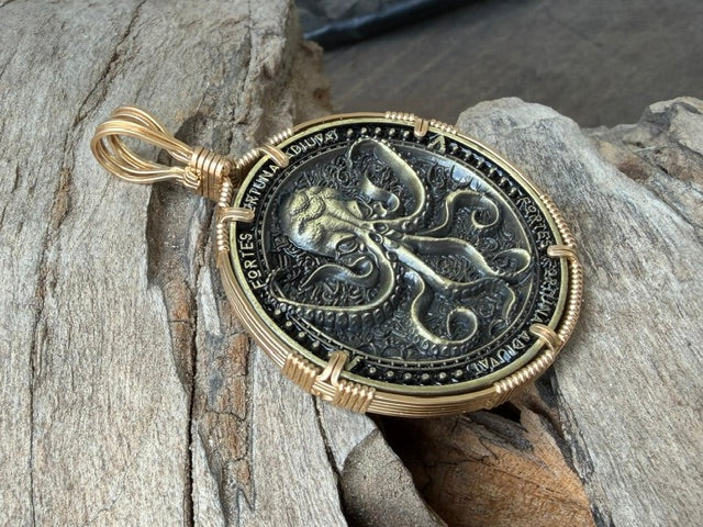 TheKraken Chip in Gold