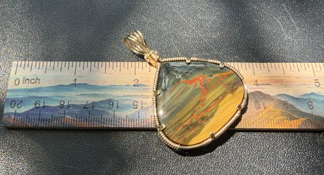 Blue Mountain Jasper in Gold -- Roo