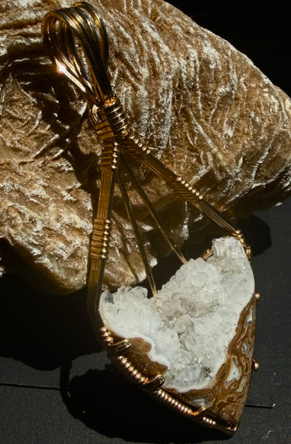 Wyoming Blizzard Stone in Gold -- TheCathedral