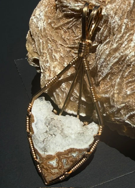 Wyoming Blizzard Stone in Gold -- TheCathedral