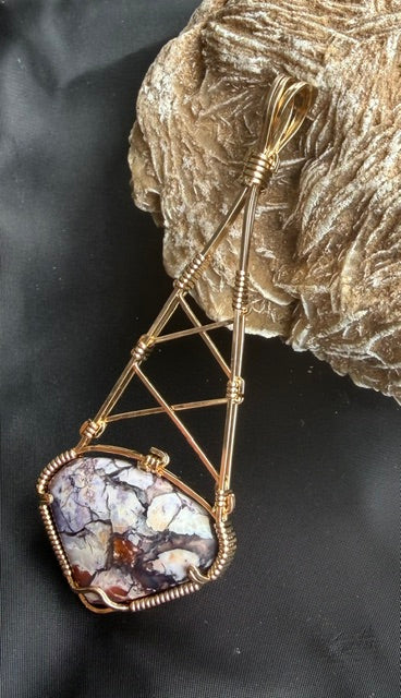 Tiffany Stone in Gold -- TiffDigger