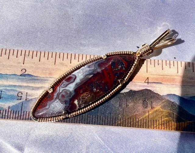 Black Crazy Lace Agate in Gold -- Solitude