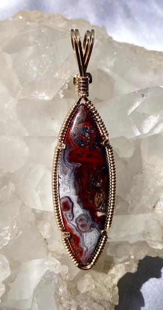 Black Crazy Lace Agate in Gold -- Solitude