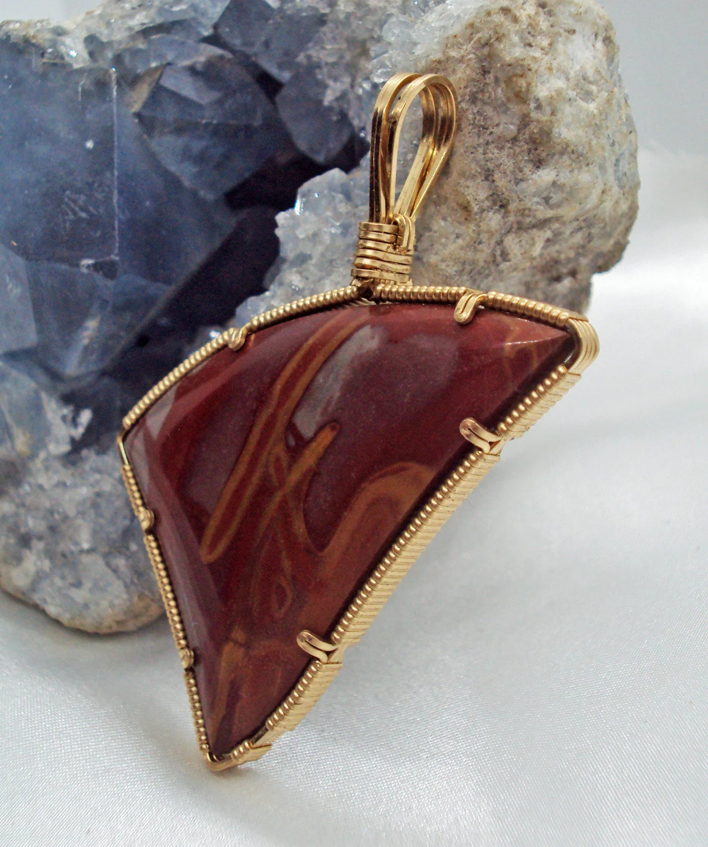 Noreen Jasper in Gold -- FlamingHorse