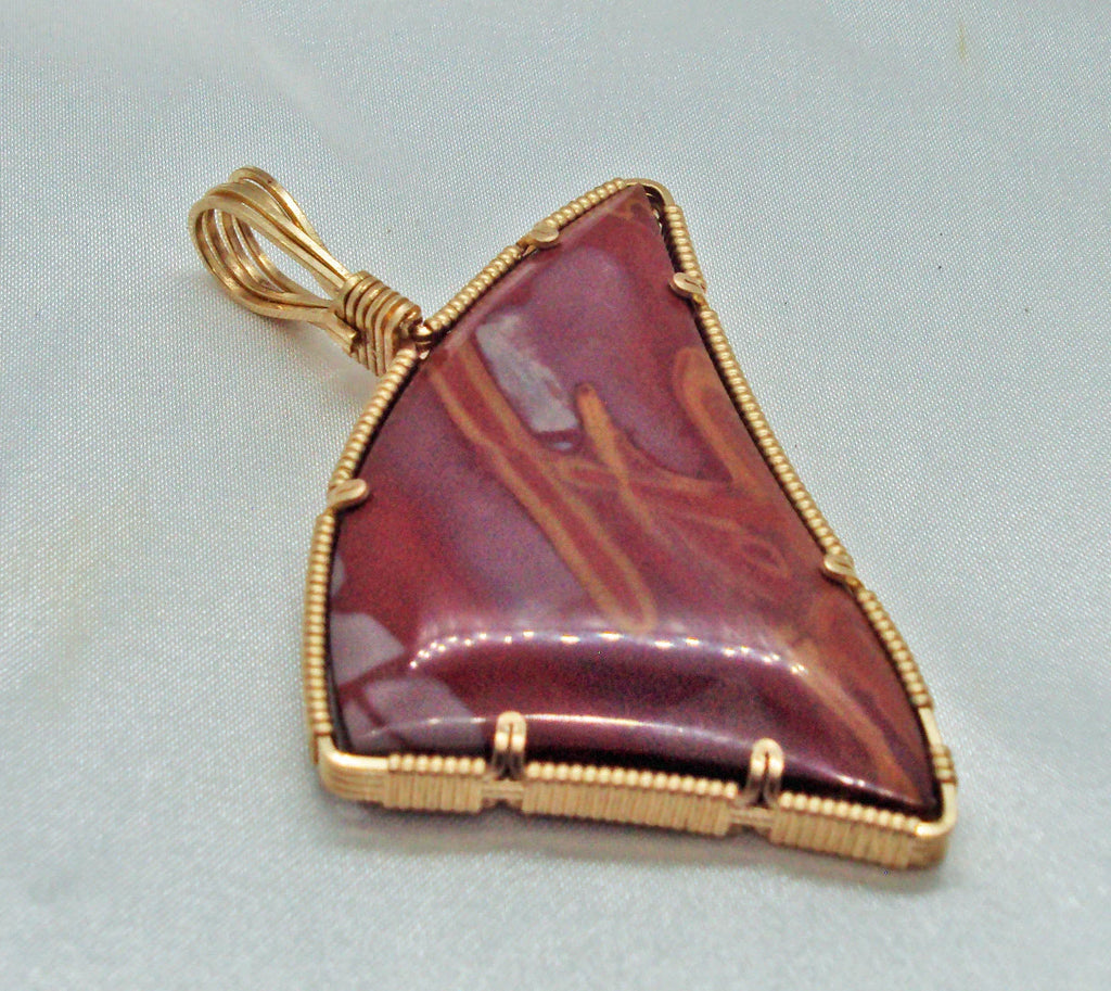Noreen Jasper in Gold -- FlamingHorse