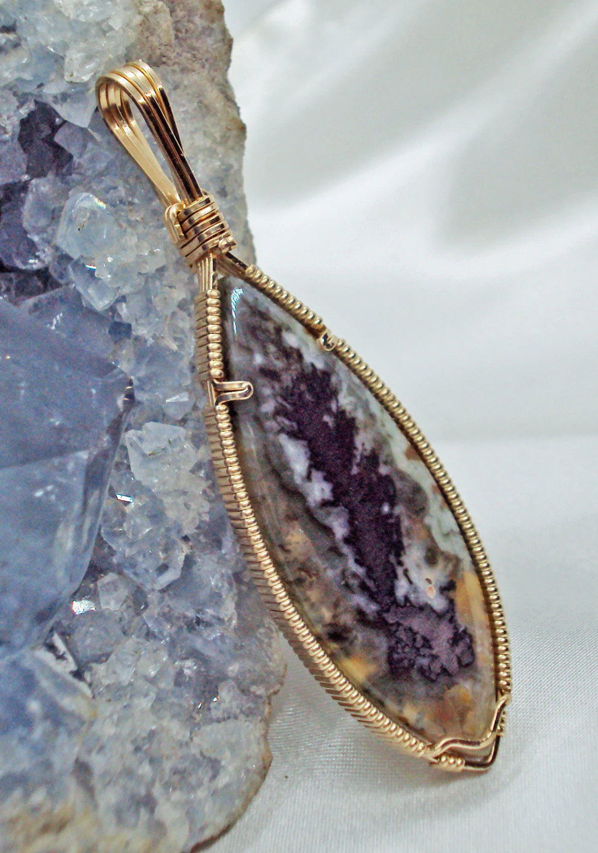 Graveyard Point Plume Agate in Gold -- LOTW