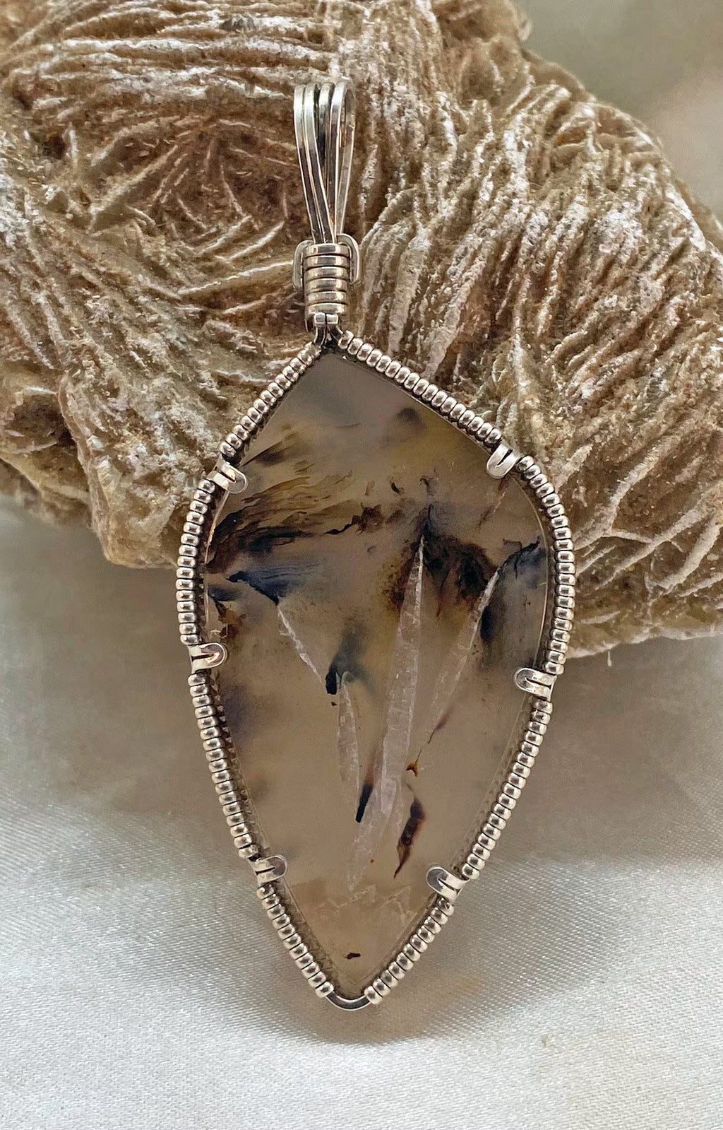 Montana Agate in Silver -- DarkWind